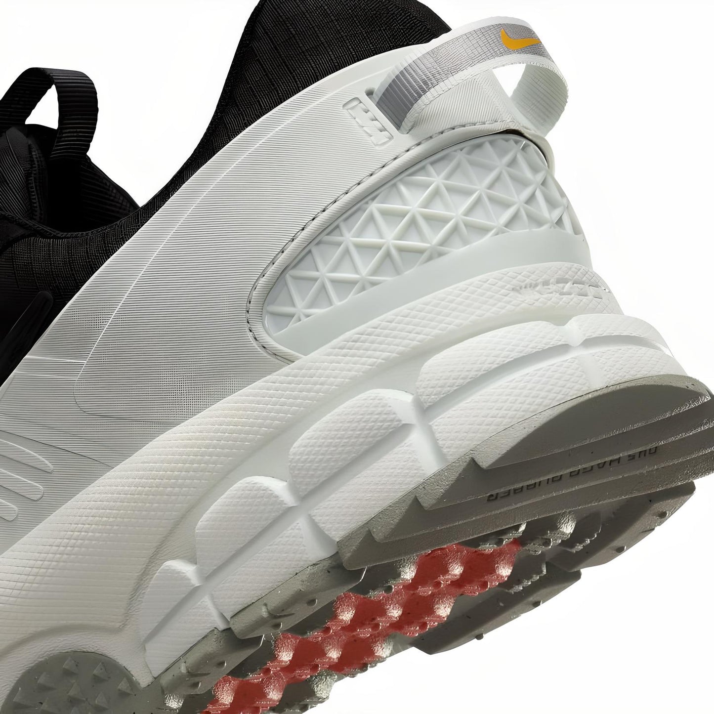 Nike Zoom Vomero Roam - Yuko Sports