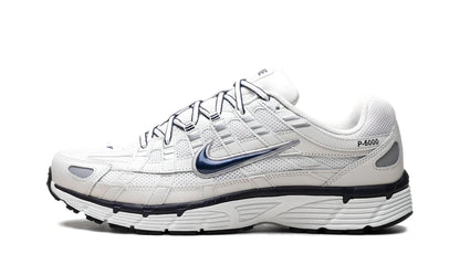 NIKE P6000